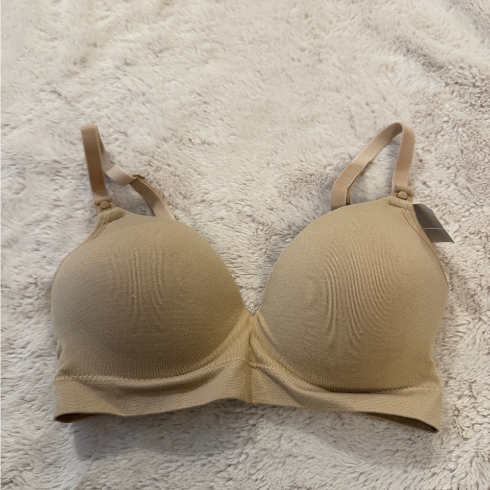 NWT Secret Treasures Maternity Bra Size Small